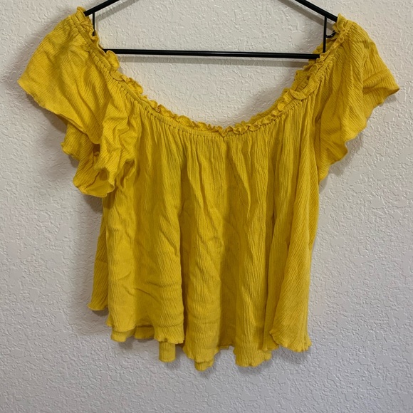 Yellow crop top - Picture 2 of 2
